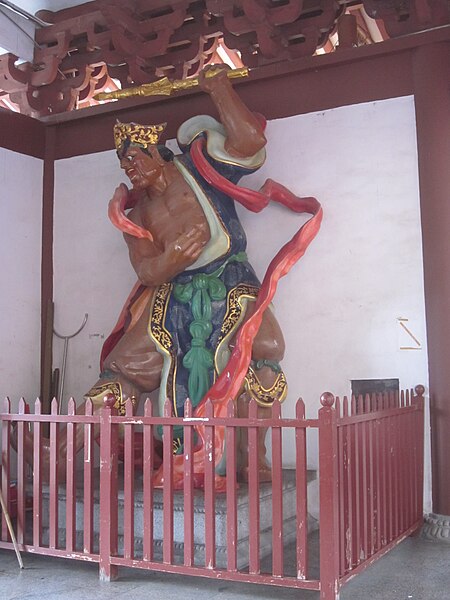 File:Hongfa Temple, Shenzhen 014.jpg