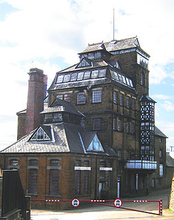 <span class="mw-page-title-main">Hook Norton</span> Human settlement in England