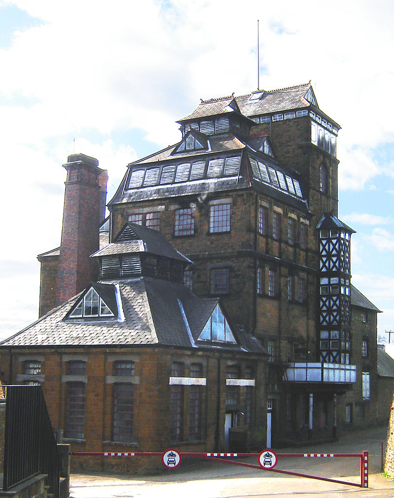 File:Hook norton brewery 1.jpg - Wikipedia