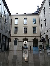 Cour Sainte-Élisabeth