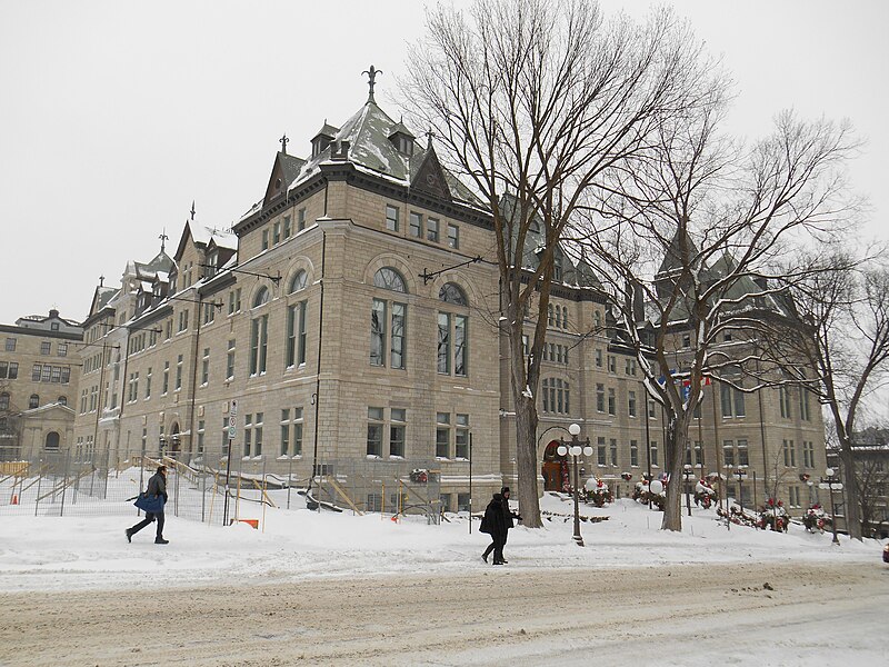 File:Hotel de ville de Quebec 12.JPG