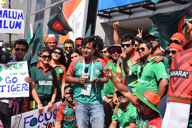 File:India v Bangladesh CWC15 quarter final at the MCG (16859840595).jpg