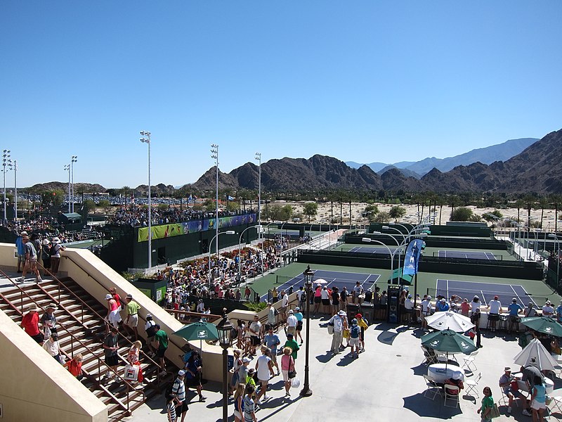 File:Indian Wells Overlook (8562354547).jpg