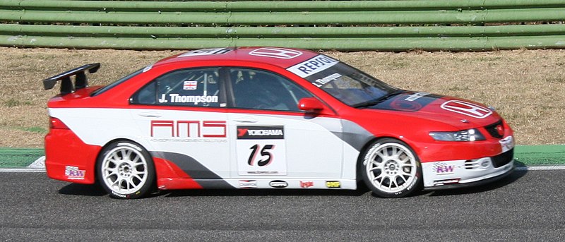 File:James Thompson WTCC 2008 Imola.jpg