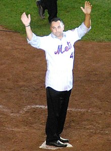 Former New York Mets' John Franco reacts as he is introduced