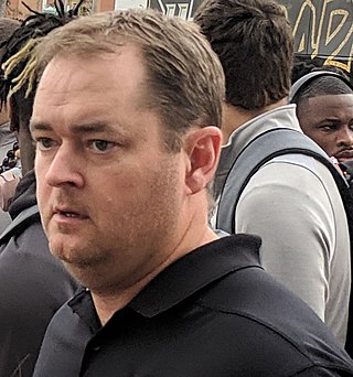 <span class="mw-page-title-main">Josh Heupel</span> American football player and coach (born 1978)
