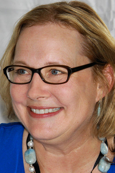 File:Katherine applegate 2013.jpg