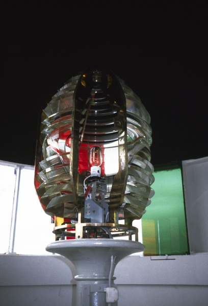 File:Kjeungskjær Lighthouse The Fresnel lenses.tif