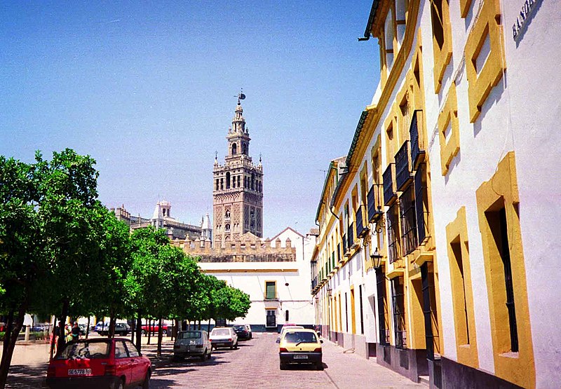 File:La Giralda - panoramio.jpg