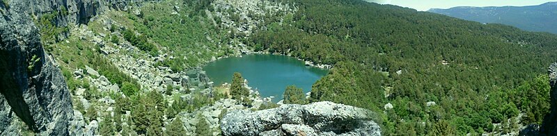 Archivo:Laguna Negra de Urbión vista general.JPG