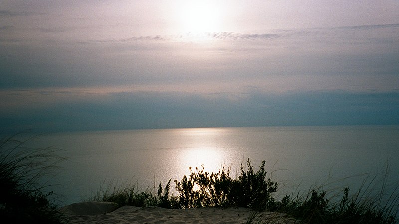 File:Lake Michigan Overlook at Sunset.jpg