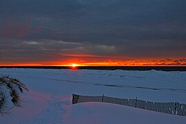 Litorale del lago Michigan in inverno.