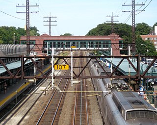 <span class="mw-page-title-main">Larchmont station</span> Metro-North Railroad station in New York