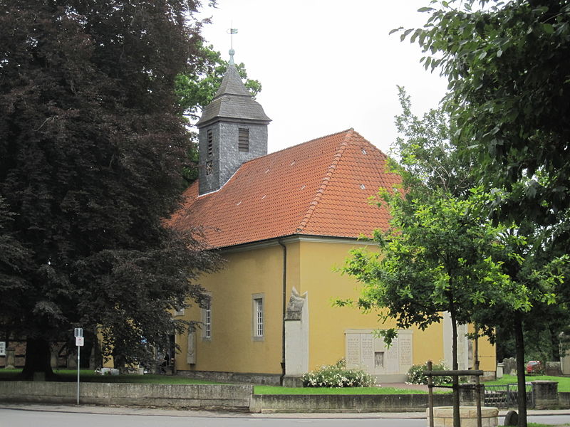 File:Lenthe Dorf und Kirche zu den 10000 Rittern 5.jpg