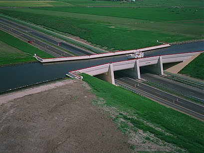 Hoe gaan naar Leppa Akwadukt met het openbaar vervoer - Over de plek