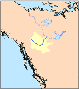 Liard Rivers läge i västra Kanada.
