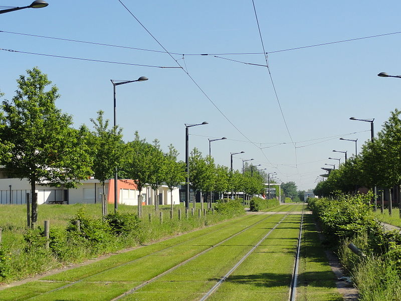 File:Ligne A du tramway de Valenciennes (024).JPG