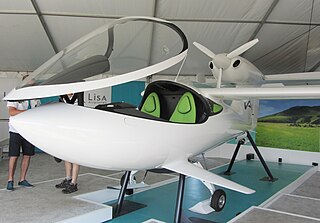 <span class="mw-page-title-main">Lisa Akoya</span> French amphibious light aeroplane