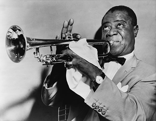 Componist, trompettist en zanger Louis Armstrong is een van de voornaamste jazzartiesten