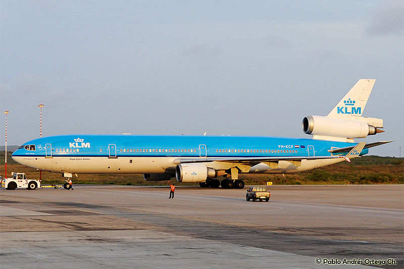 File:MD-11 KLM AUA (7978379087).jpg