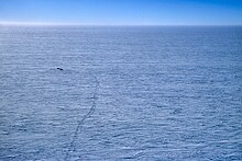 Mid-Point Charlie dilihat dari udara, tinggi Antartika Plateau.jpg