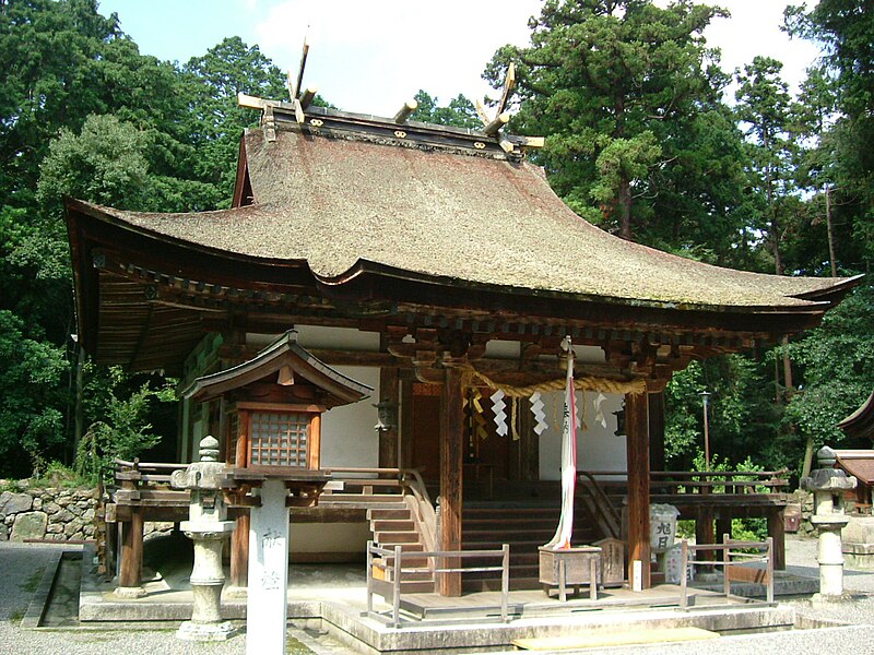 File:Mikami Shrine Honden.jpg