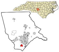 Localização no condado de Moore e no estado da Carolina do Norte.