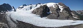 Yanal Moraine Panorama.jpg'den Olimpos Dağı Mavi Buzulu