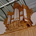 Het orgel van de Van Harenskerk in Sint Annaparochie, geschonken door Van Haren.