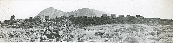 The excavated Ahu Tongariki, 1914. At the time, all moai were still overturned and there were no palm trees on the island.