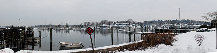 Panorama marina Noank, CT.jpg