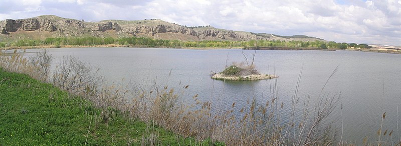 File:Parque Regional del Sureste.jpg