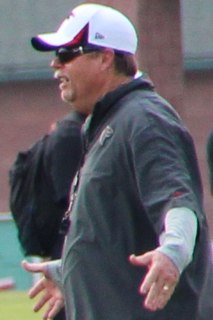 <span class="mw-page-title-main">Pat Hill</span> American football player and coach (born 1951)