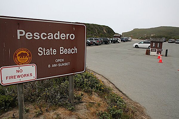 Pescadero State Beach is located on Highway 1, roughly two miles (3 km) west of town.