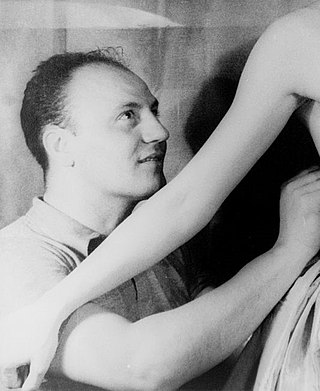 <span class="mw-page-title-main">Pierre Balmain</span> French fashion designer (1914–1982)