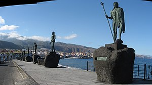 Statues of the Guanches Plaza de la Basilica esculturas de los menceyes.jpg