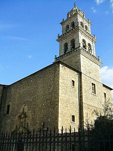 Ponferrada - Basilique de Nuestra Señora de la Encina 04.jpg