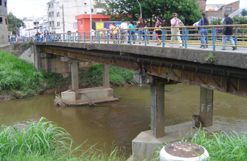 File:Ponte sapucaí.JPG