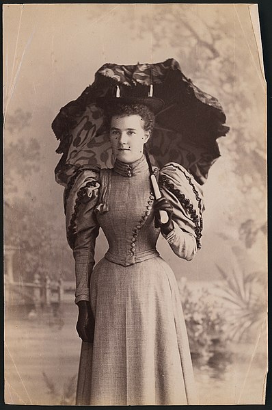 File:Portrait of Margaret Matilda White holding a parasol PH-1980-7-1.jpg