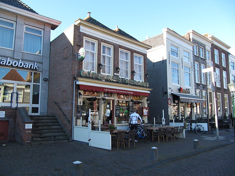 File:RM40571 Zierikzee - Havenpark 2.jpg