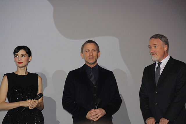 Rooney Mara, Daniel Craig, and Fincher at the premiere of The Girl with the Dragon Tattoo