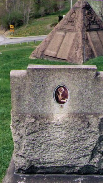 A pyramid memorial stood near Russell's gravesite in Pittsburgh, Pennsylvania until its removal in 2021