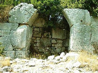 <span class="mw-page-title-main">Pythagoreion</span> Ancient fortified port in Samos, Greece