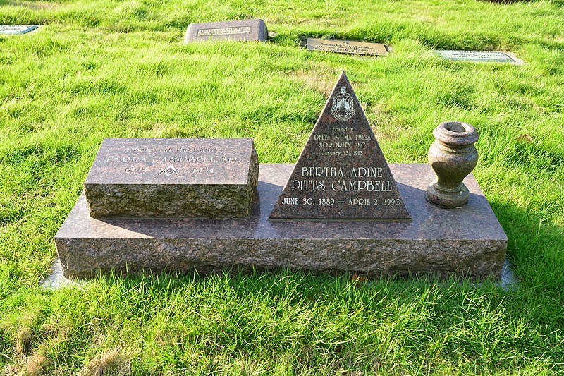 File:Seattle - Mount Pleasant Cemetery - grave of Bertha Pitts Campbell 01.jpg