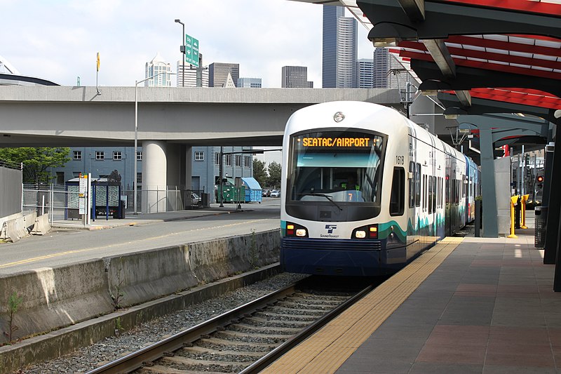 File:Seattle Central Link 3.jpg