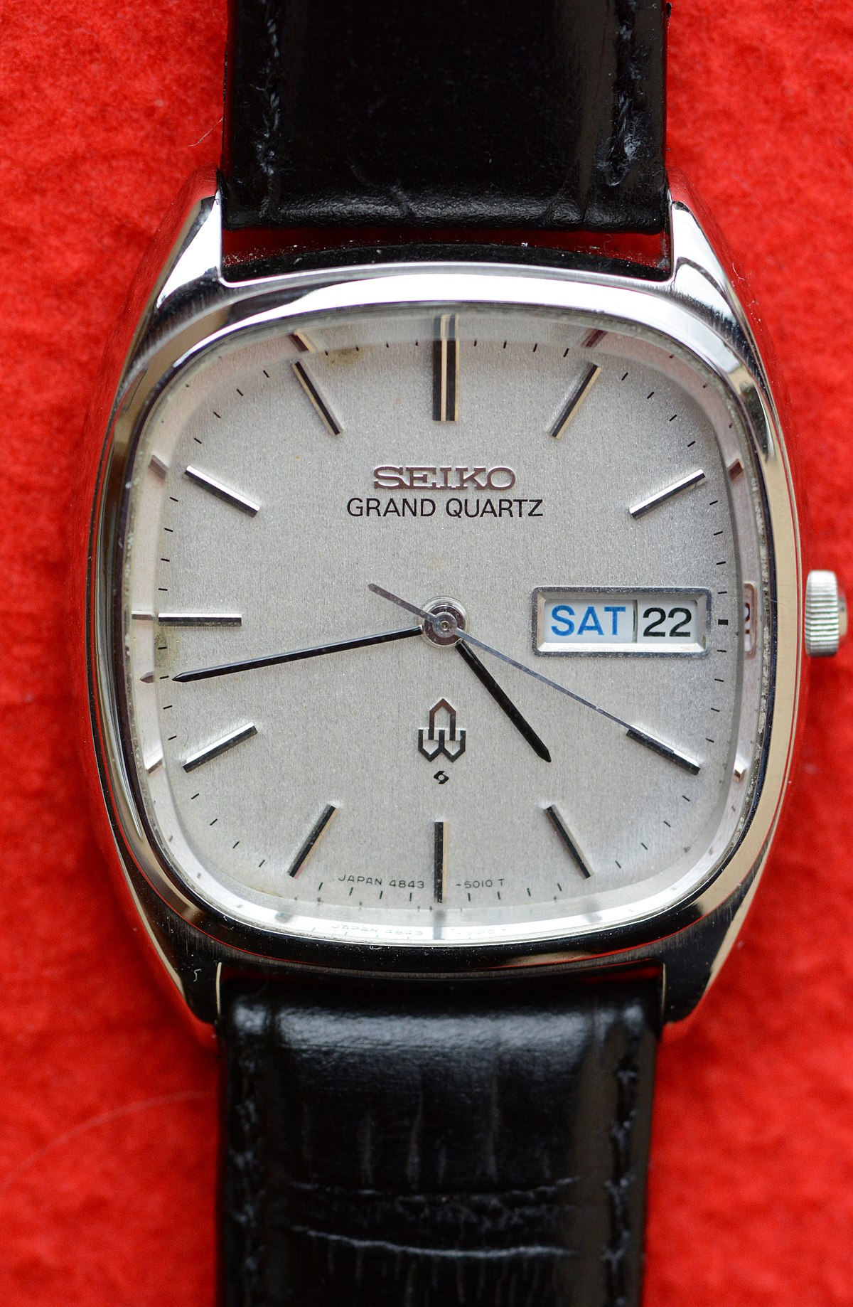 File:Seiko Grand Quartz 4843-5010,  - Wikimedia Commons