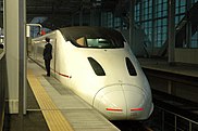 Shinkansen 800 Series Exterior.jpg