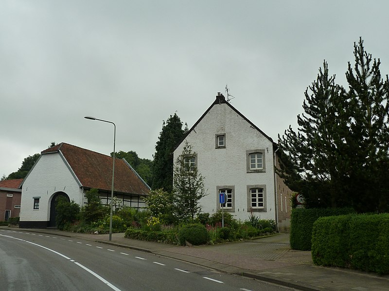 File:Spaubeek-Dorpstraat 81 (1).JPG