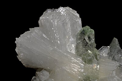 Stilbite et apophyllite (Inde) .jpg