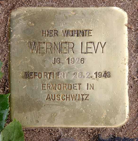 File:Stolperstein Seesener Str 50 (Halsee) Werner Levy.jpg